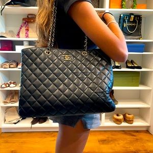CHANEL Caviar Quilted Large Shopping Tote
